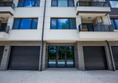 Trinavis Apartmetns
