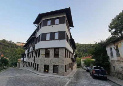 Tarnovgrad Apartments